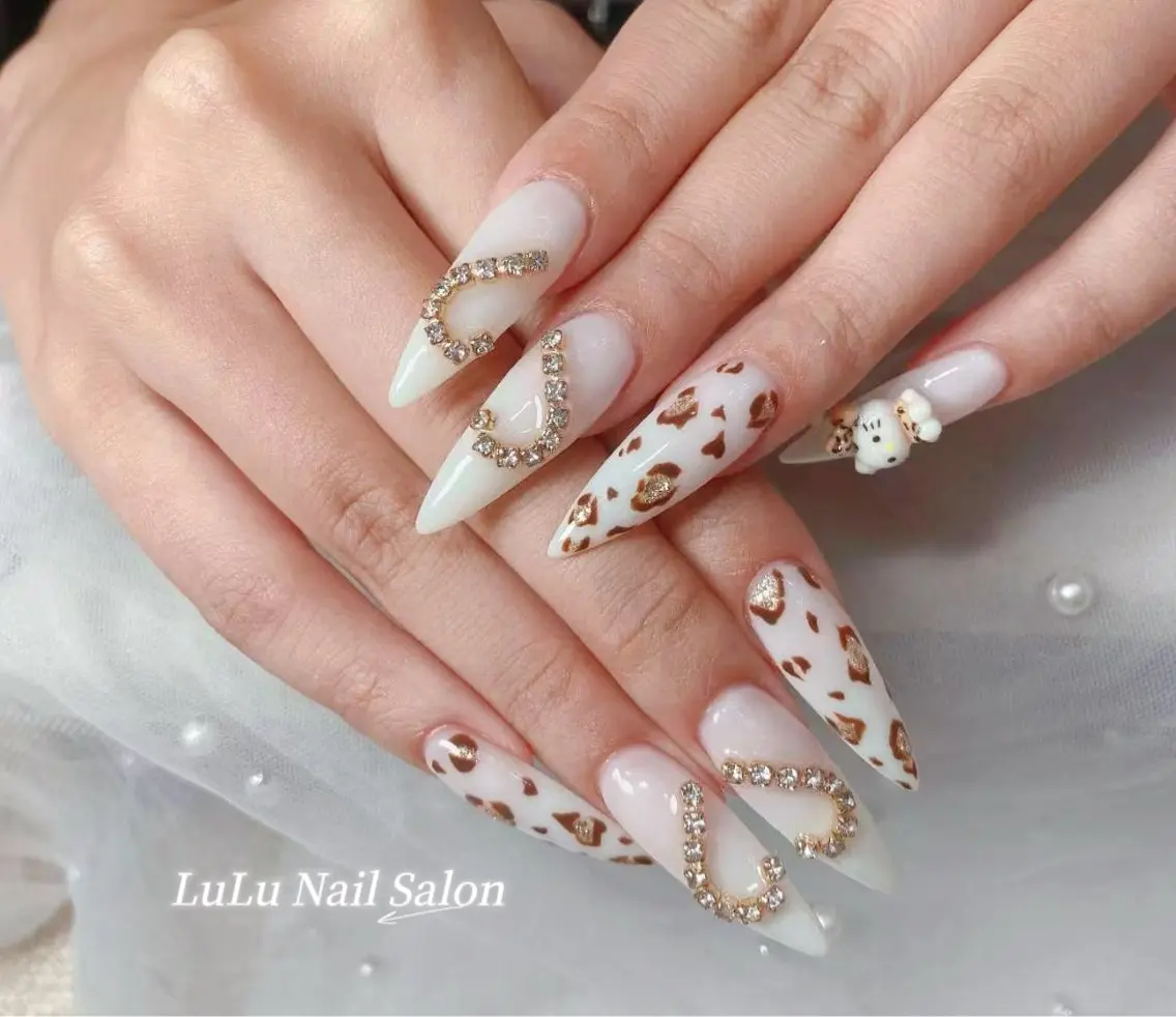 ネイル ハンドネイル LU LU NailSalonのネイルデザイン
