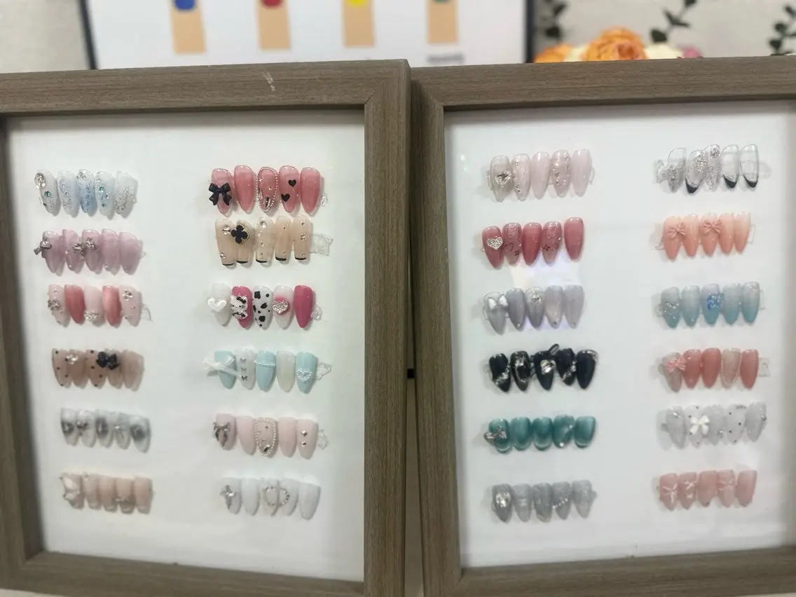ネイル ハンドネイル 🍑 momo_nailのネイルデザイン