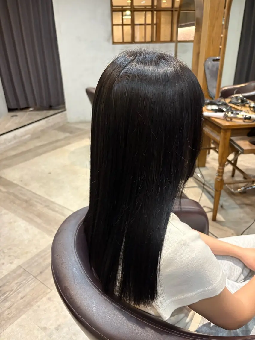 ロング カラー イシダ ユウキのヘアスタイル