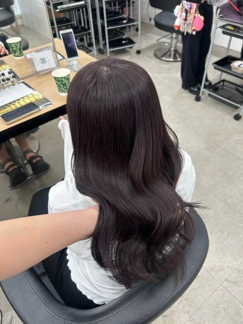 ロング ヘアカラー トリートメント 縮毛矯正/ブリーチな しラベンダー/心優のヘアスタイル