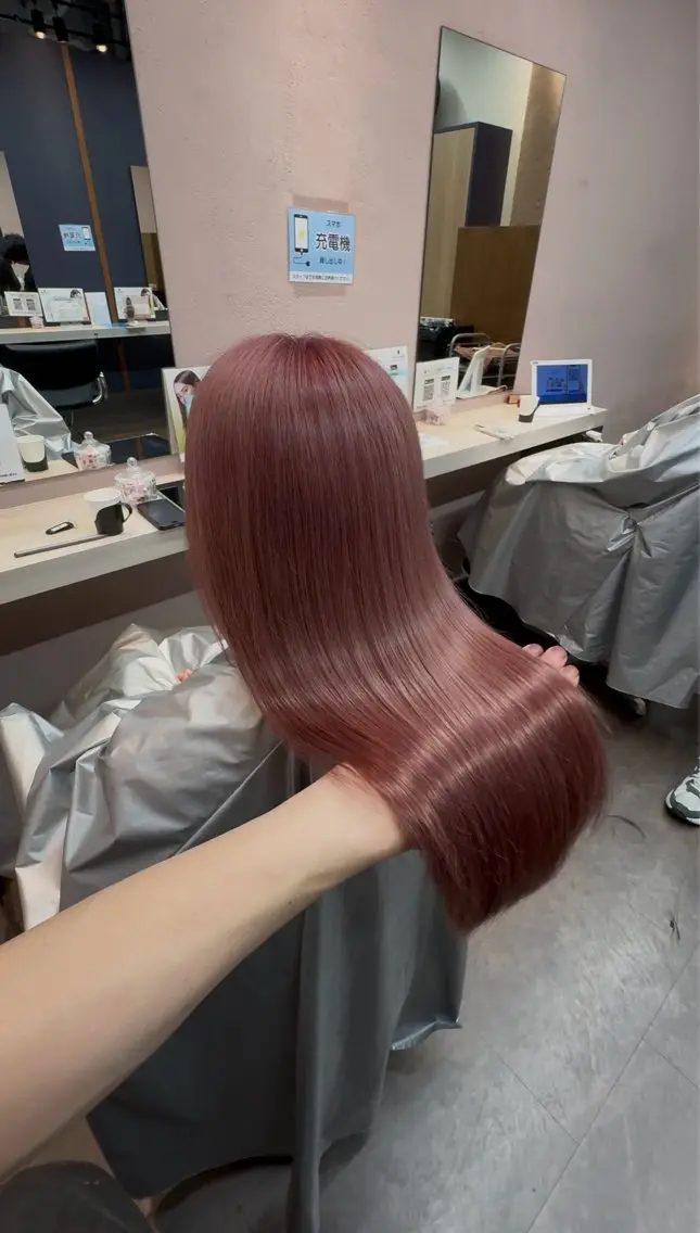 ロング カラー ベージュカラー ブリーチ ピンクカラー ピンクベージュ 髪質改善 カット ヘアカラー 韓国ヘア/髪質改善 /大和八木/内丸のヘアスタイル