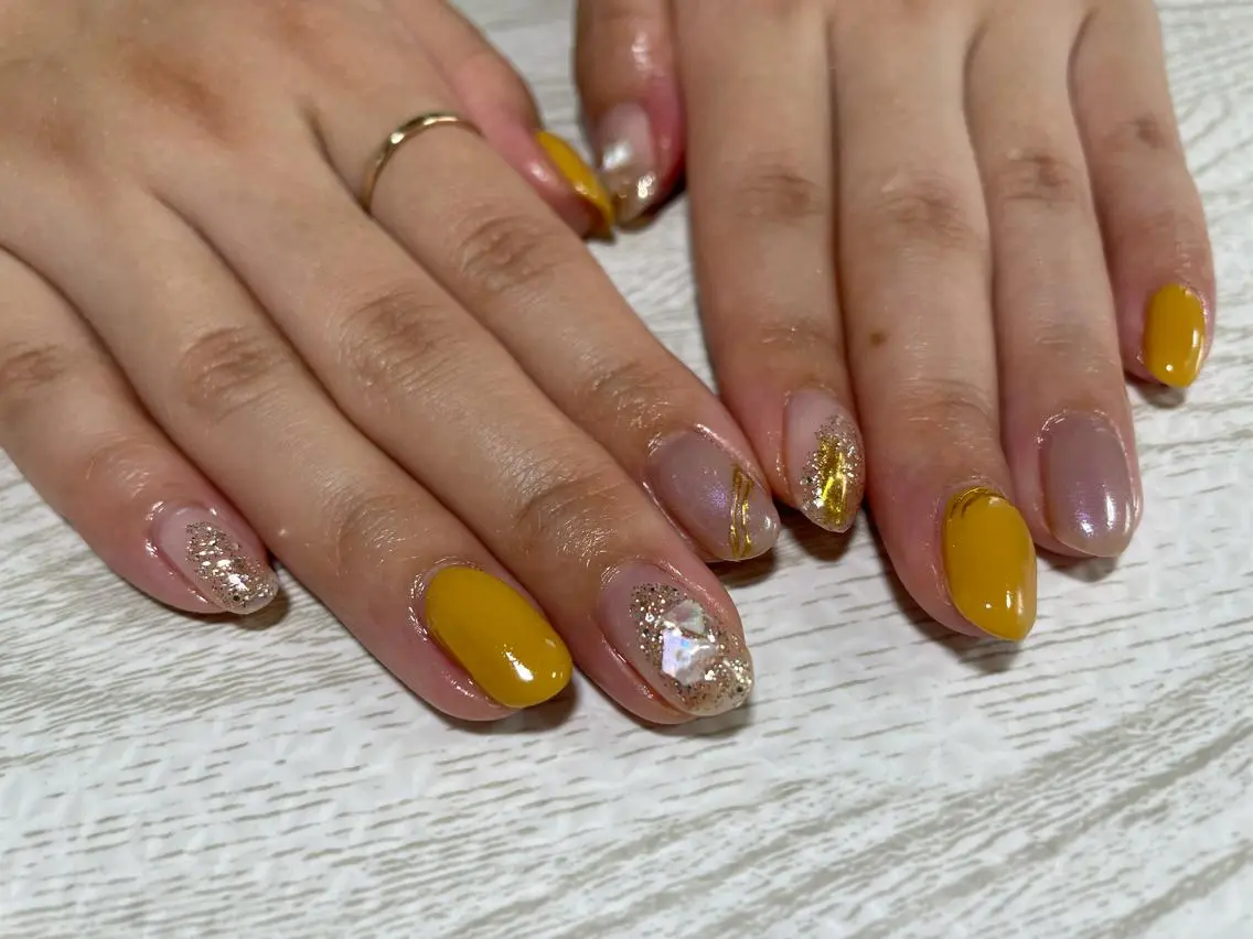 ネイル ハンドネイル Ulu Nail 🌱MOMOKAのネイルデザイン