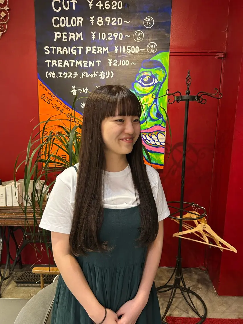 ロング ORe'S HAIR BE　GLaDまなみのヘアスタイル