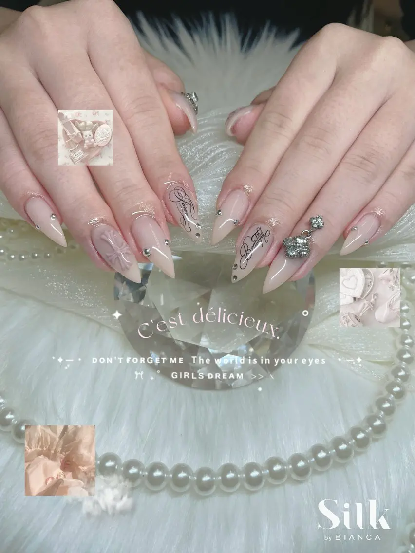 ネイル ハンドネイル 𝐒𝐢𝐥𝐤 🎀𝐚𝐧𝐧𝐚のネイルデザイン