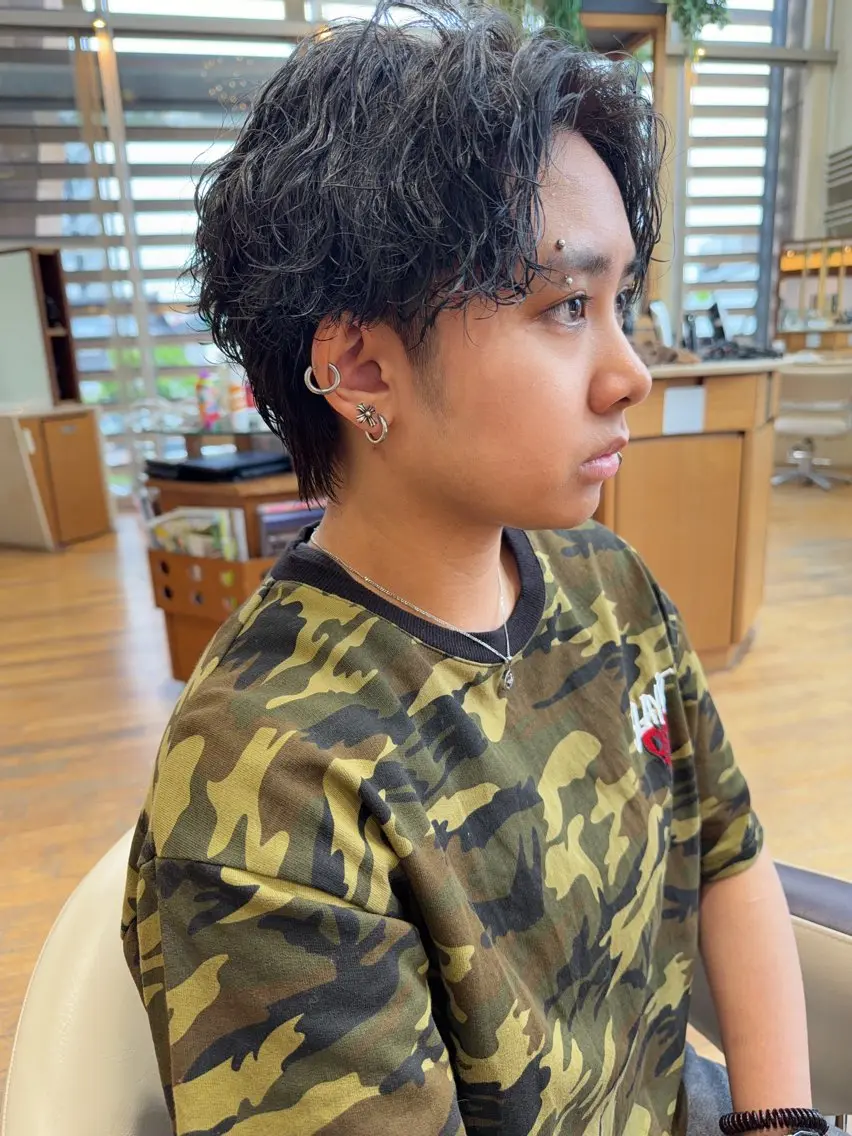 ショート パーマ 小平 琳のヘアスタイル