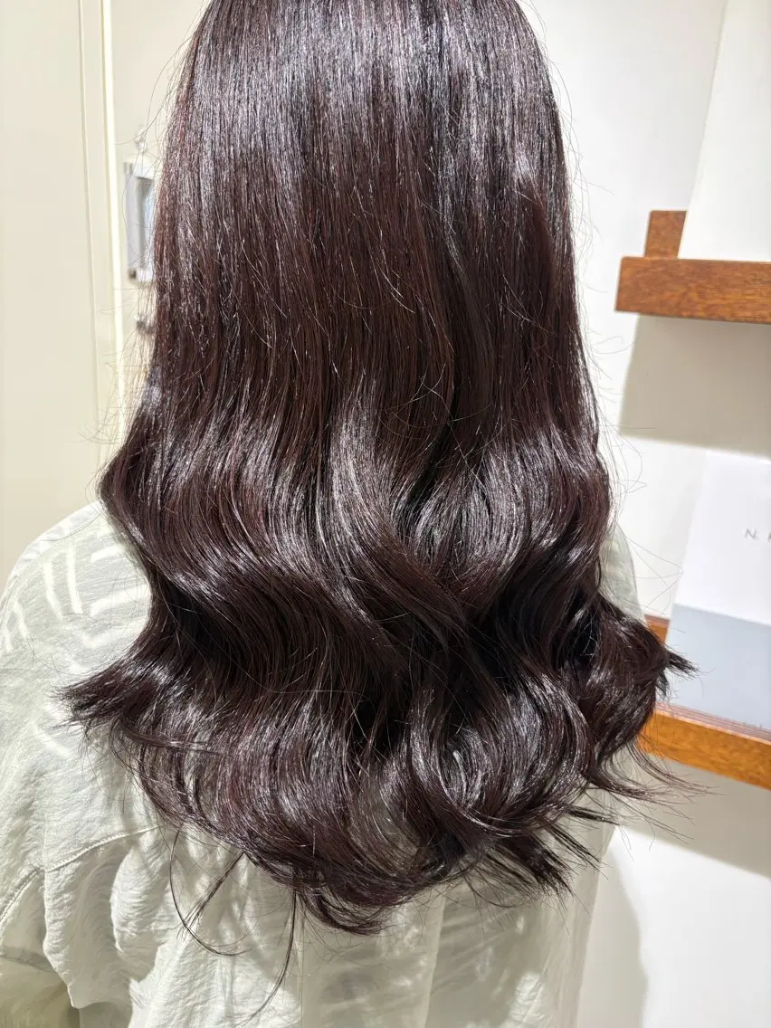 カラー ヘアカラー 藤波 愛佳のヘアスタイル