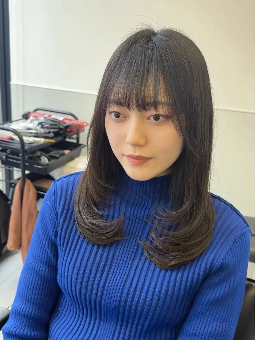 セミロング レイヤーカット 縮毛矯正 カット 縮毛矯正 トリートメント 韓国ヘア🇰🇷 スズキのヘアスタイル