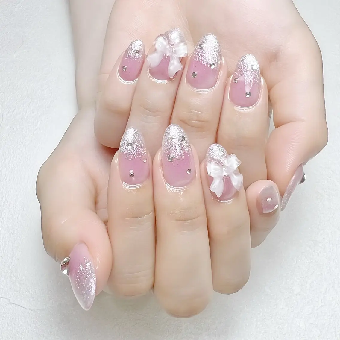 ネイル チークネイル キラキラネイル マグネットネイル ピンク ワンホンネイル rouse nail RISATOのネイルデザイン