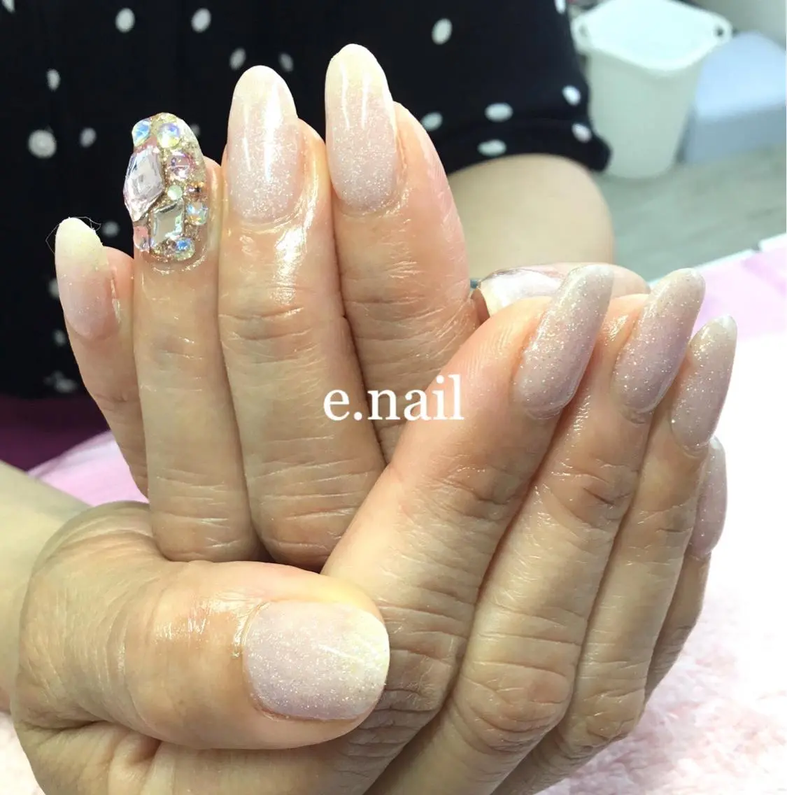 ネイル 和賀井 恵理のネイルデザイン
