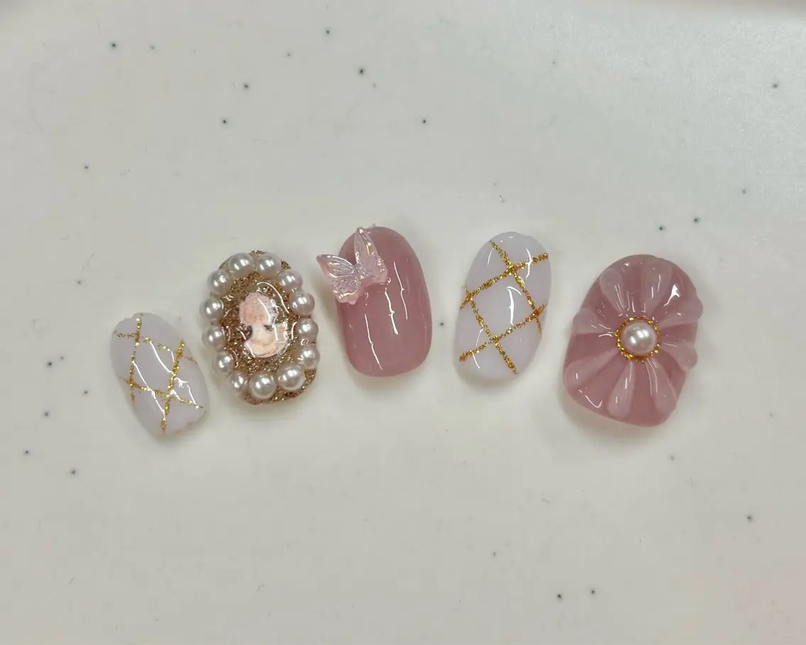 ネイル ハンドネイル Sakura Hのネイルデザイン