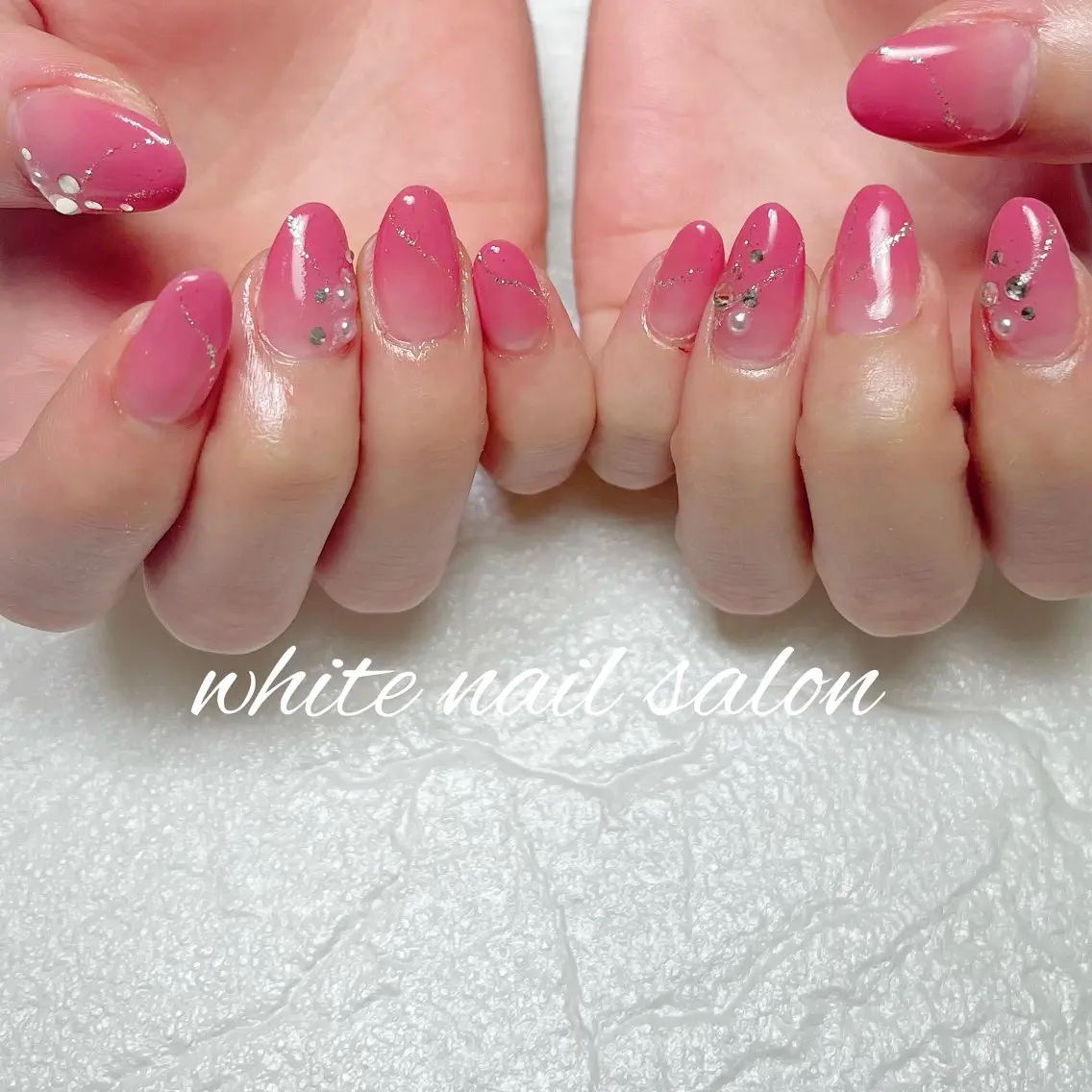 ネイル 持ち込み ハンドネイル white nail salonのネイルデザイン
