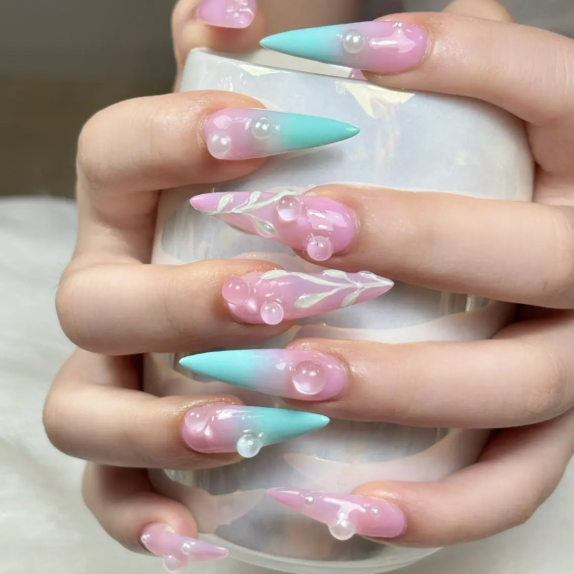 ネイル 長さ出し ロングネイル スカルプネイル スーパーロングネイル ハンドネイル Sully Nail  Labのネイルデザイン