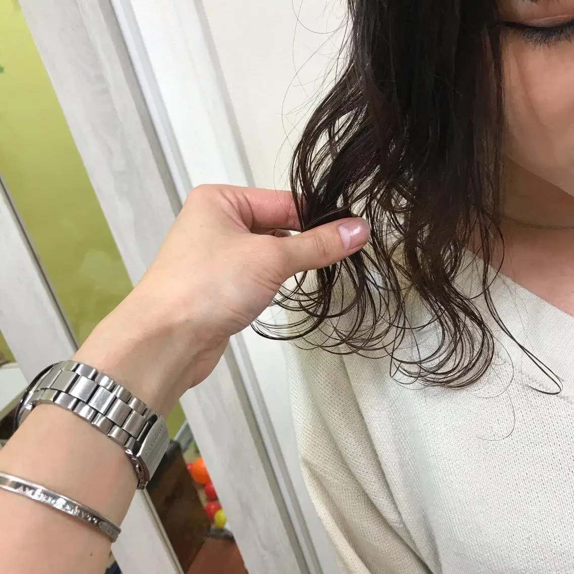 ミディアム カラー カット ヘアカラー ヨシダ トオルのヘアスタイル