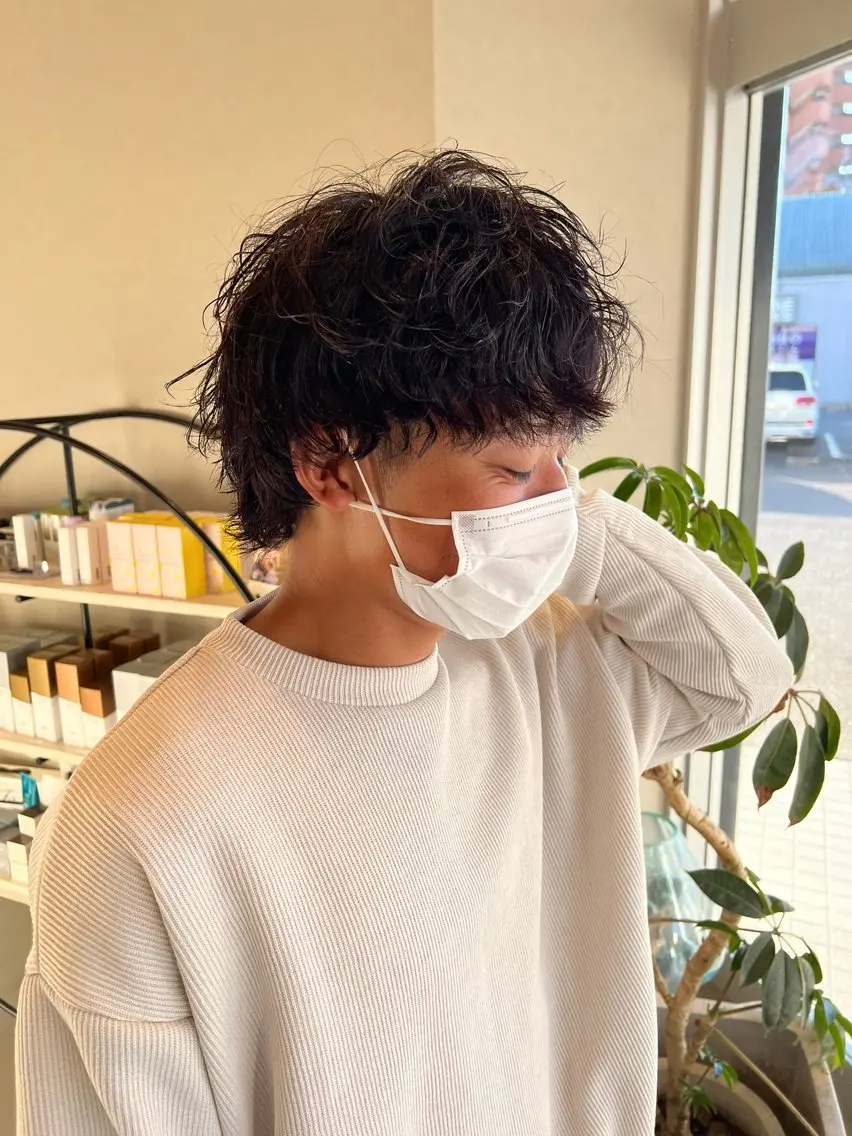 パーマ メンズ カット パーマ 奥谷 魁士のヘアスタイル
