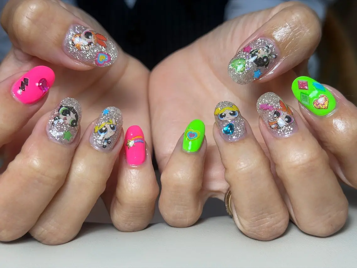 ネイル Nailsherry 🦋mihoのネイルデザイン