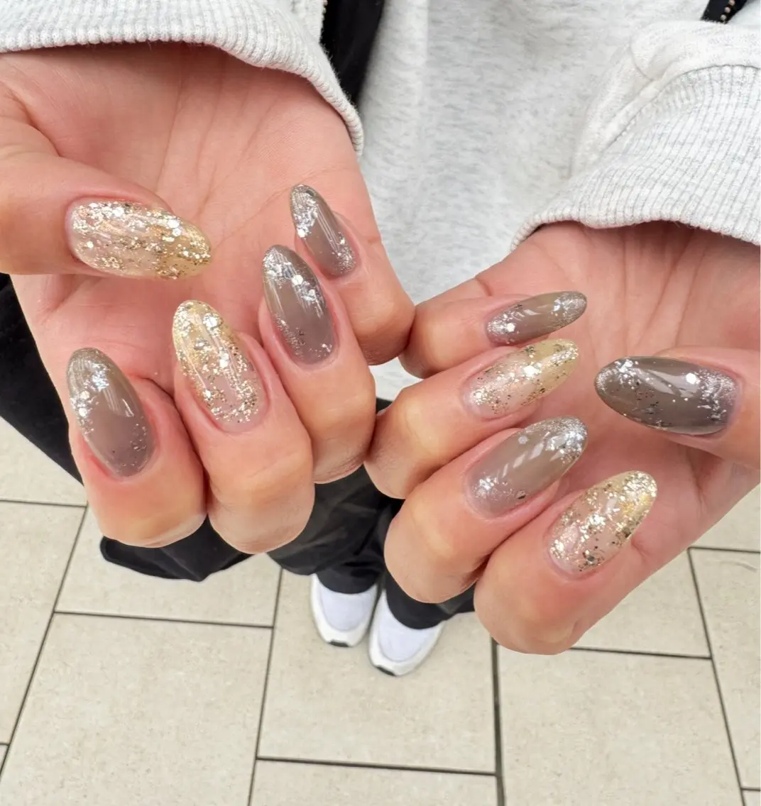 ネイル 成人式 キラキラネイル ニュアンスネイル オフィスネイル シンプルネイル Lililas💎 リリラースのネイルデザイン