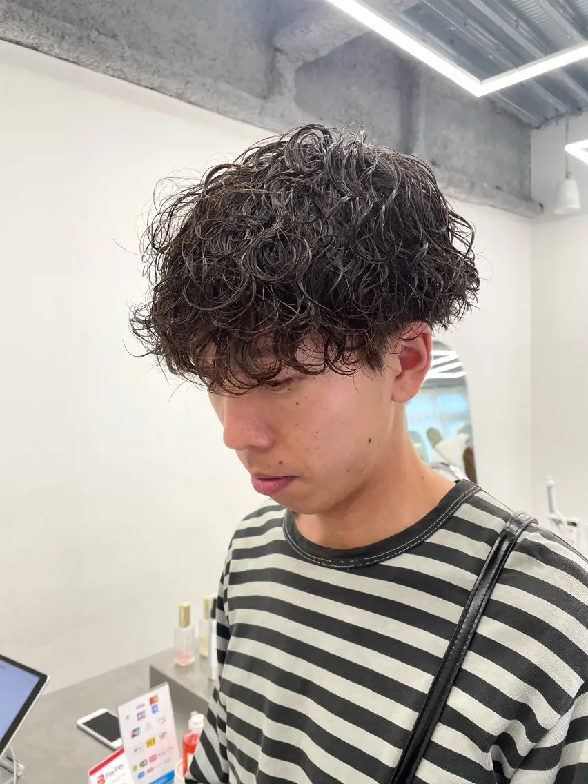 メンズ カット パーマ 【メンズ指名数 NO.1】マルヤマのヘアスタイル