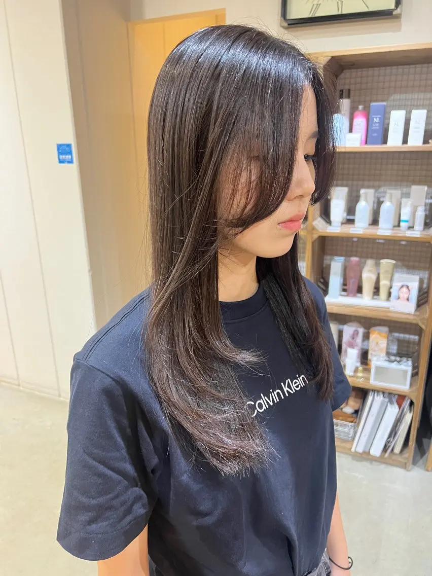 ロング 韓国風ヘア レイヤーカット beleefric 🩵チセのヘアスタイル