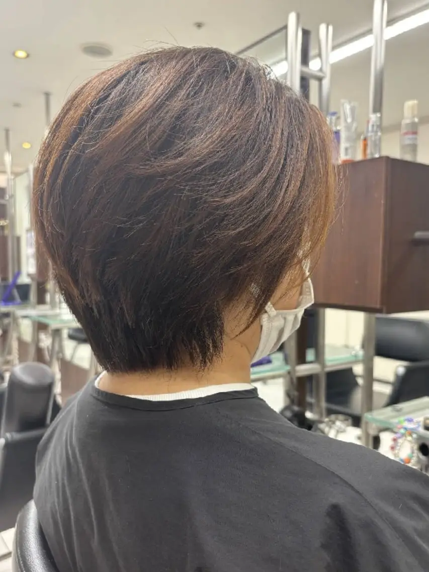 【絶壁解消】耳掛けしてもスッキリ美シルエット＊上品大人丸みショートの写真