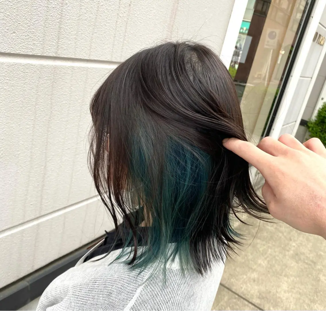 ミディアム 町田 甲陽のヘアスタイル