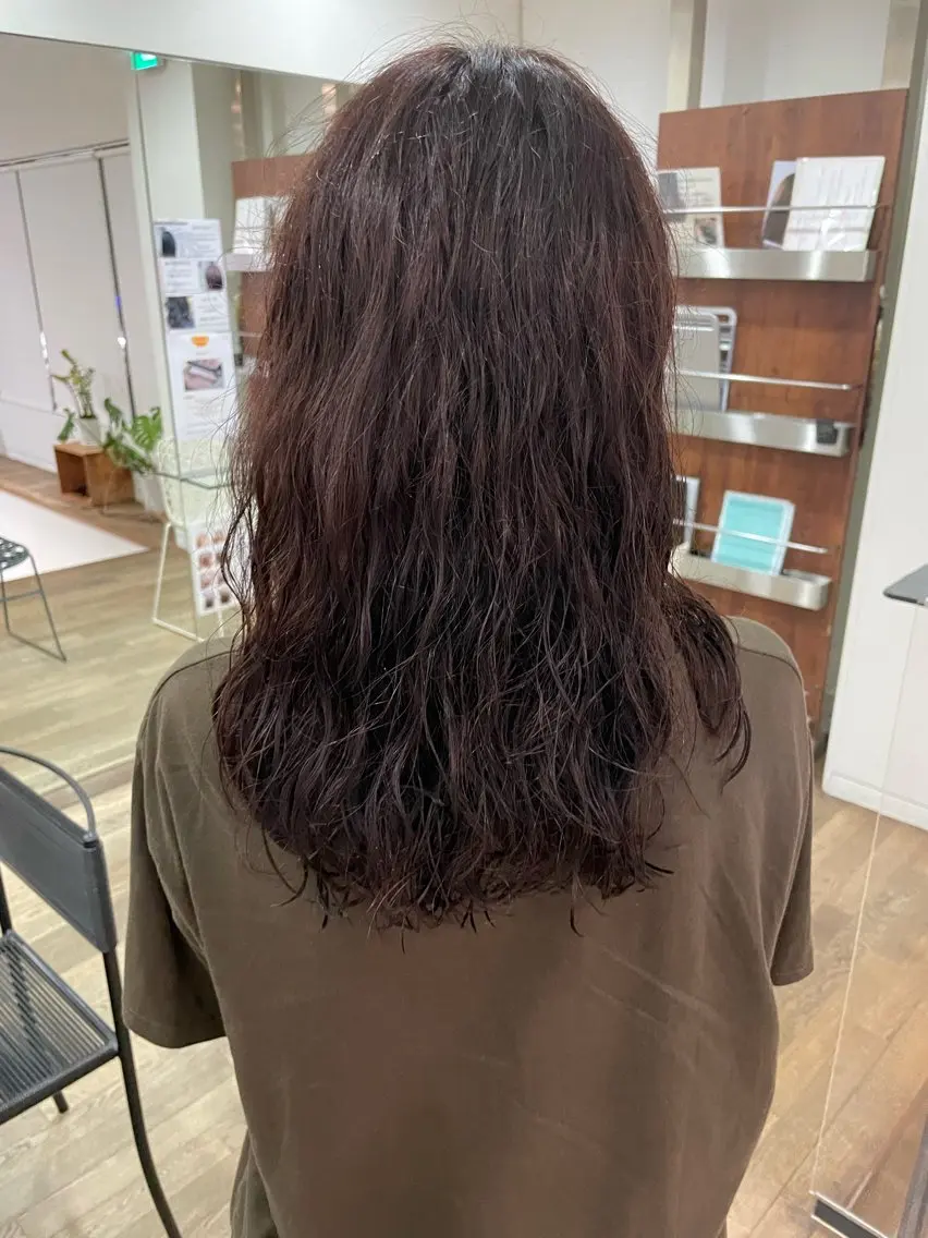 ロング パーマ 小野 心のヘアスタイル