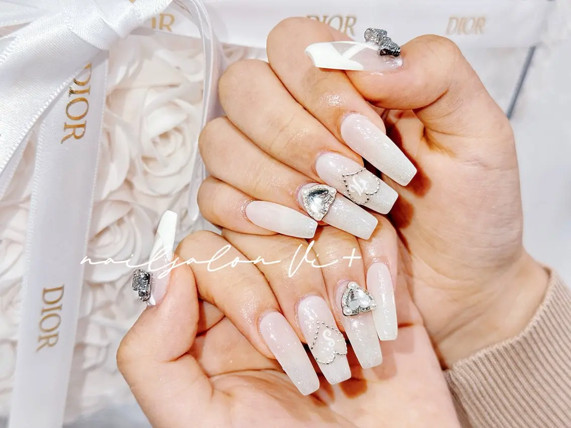 ネイル ハンドネイル ✨Nailsalon Vi+✨のネイルデザイン