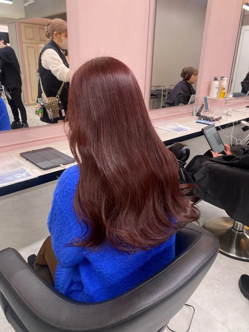 ロング カラー ヘアカラー トリートメント ヘッドスパ ヘアセット ♥️韓国風透明感 暖色misa♥️のヘアスタイル