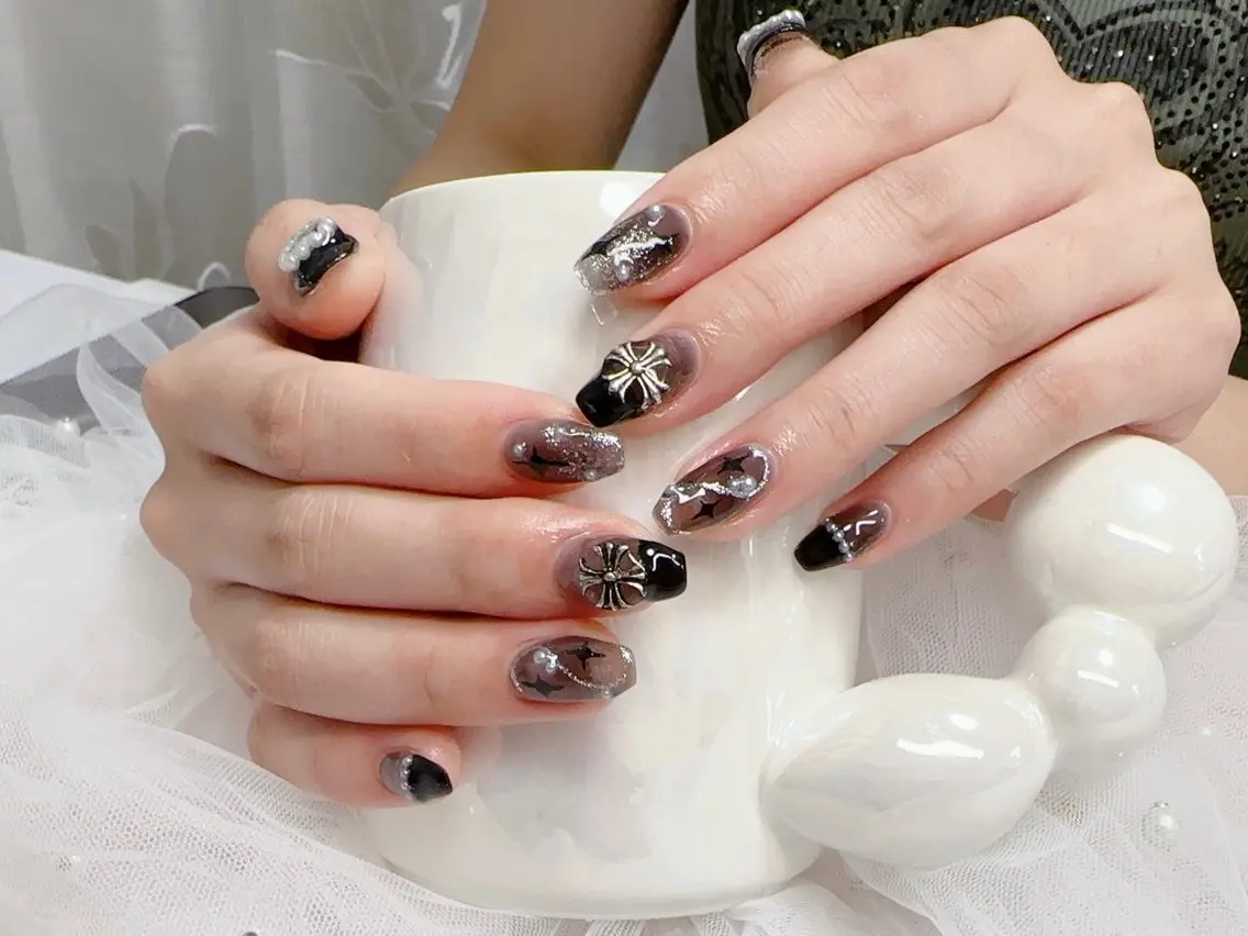 ネイル ハンドネイル 大久保YISnail スカルプ専門店のネイルデザイン