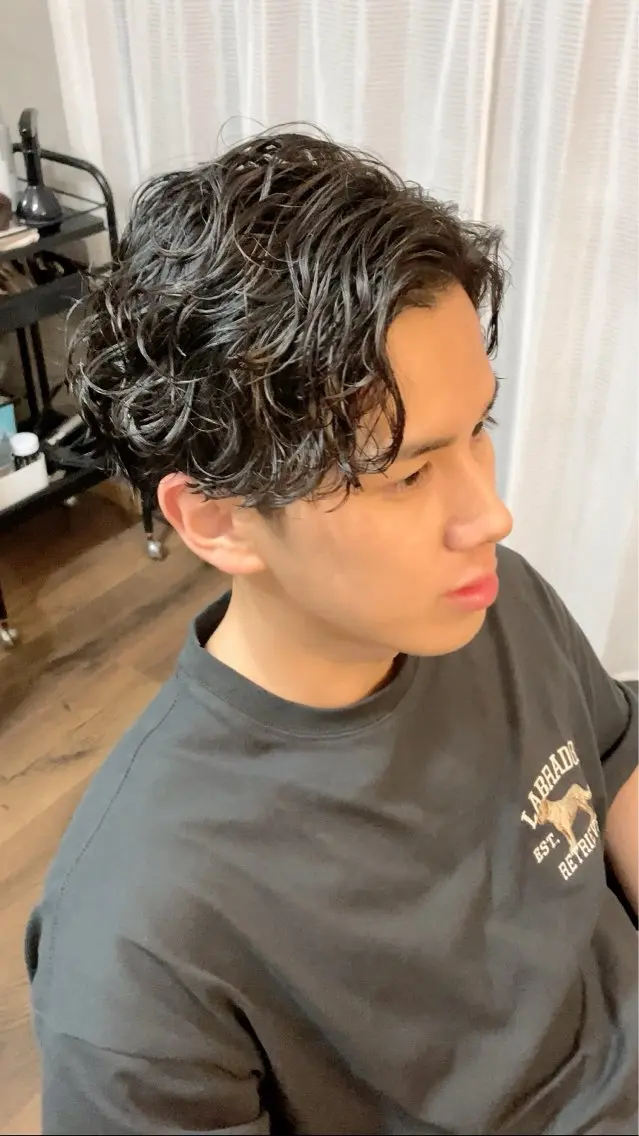 ショート メンズ メンズパーマ カット パーマ 完全個室マンツーマン メンズサロン草野貴樹のヘアスタイル