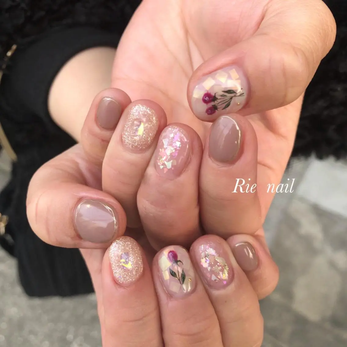 ネイル アートネイル ミラーネイル ハンドネイル claire_ rie.のネイルデザイン