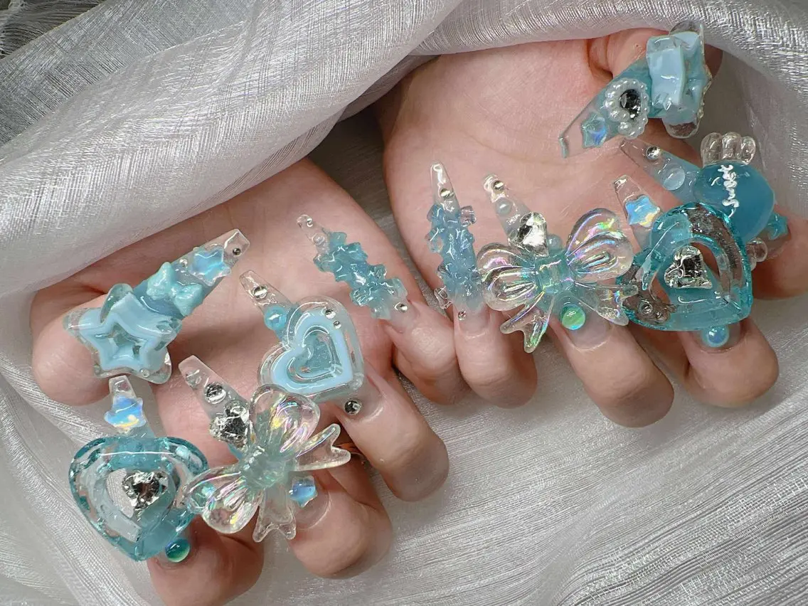ネイル 長さ出し グラデーション 卒業式 キラキラネイル マグネットネイル ハンドネイル Lee Nailsのネイルデザイン