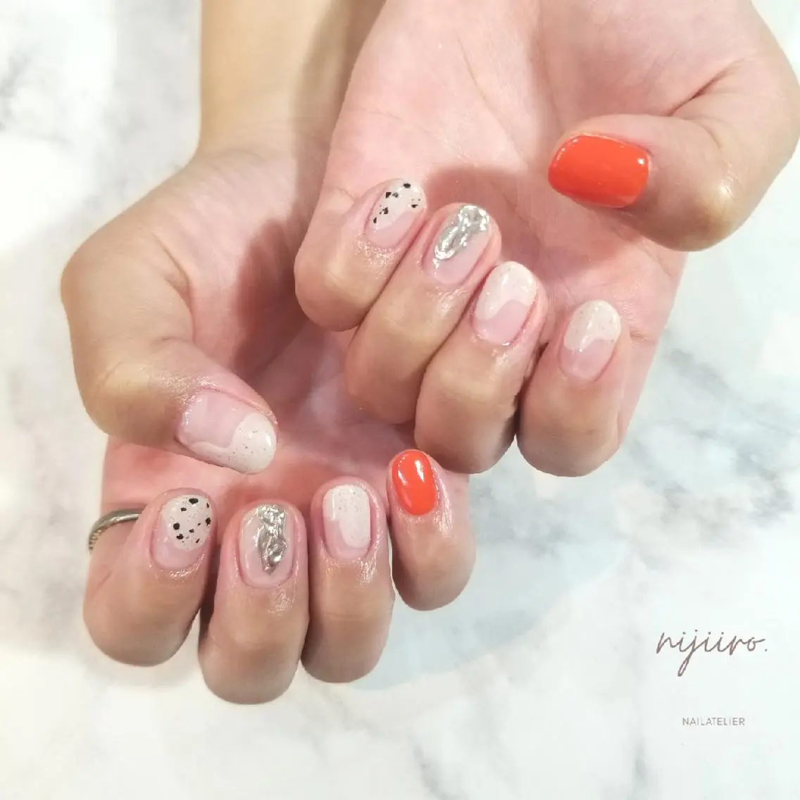 ネイル ハンドネイル nijiiro🌈 サトウのネイルデザイン