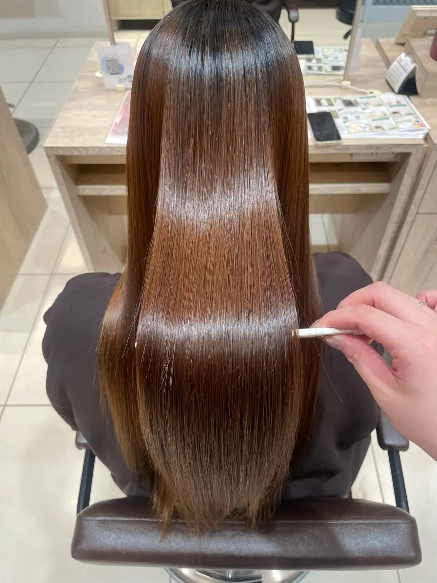 ロング 縮毛矯正 柳元 蘭夢のヘアスタイル