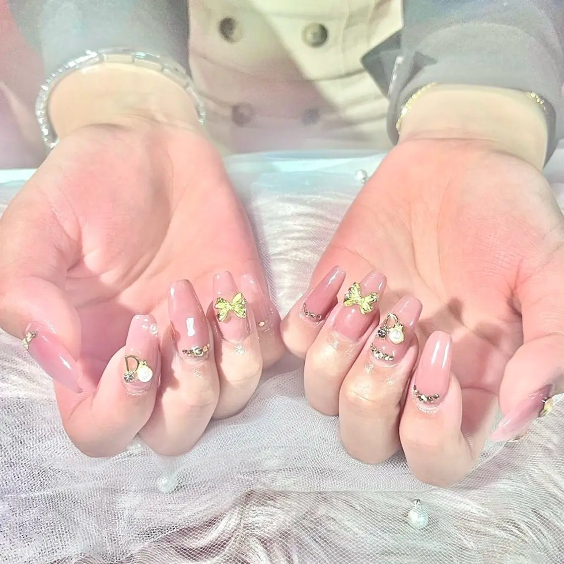 ネイル ハンドネイル Jr.ネイリスト🤍 【Alissa】新栄のネイルデザイン