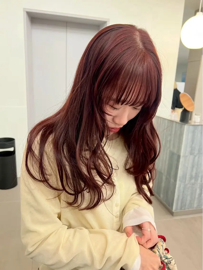 ロング カット ヘアカラー トリートメント レイヤーカット ✨️奥田良太✨️のヘアスタイル