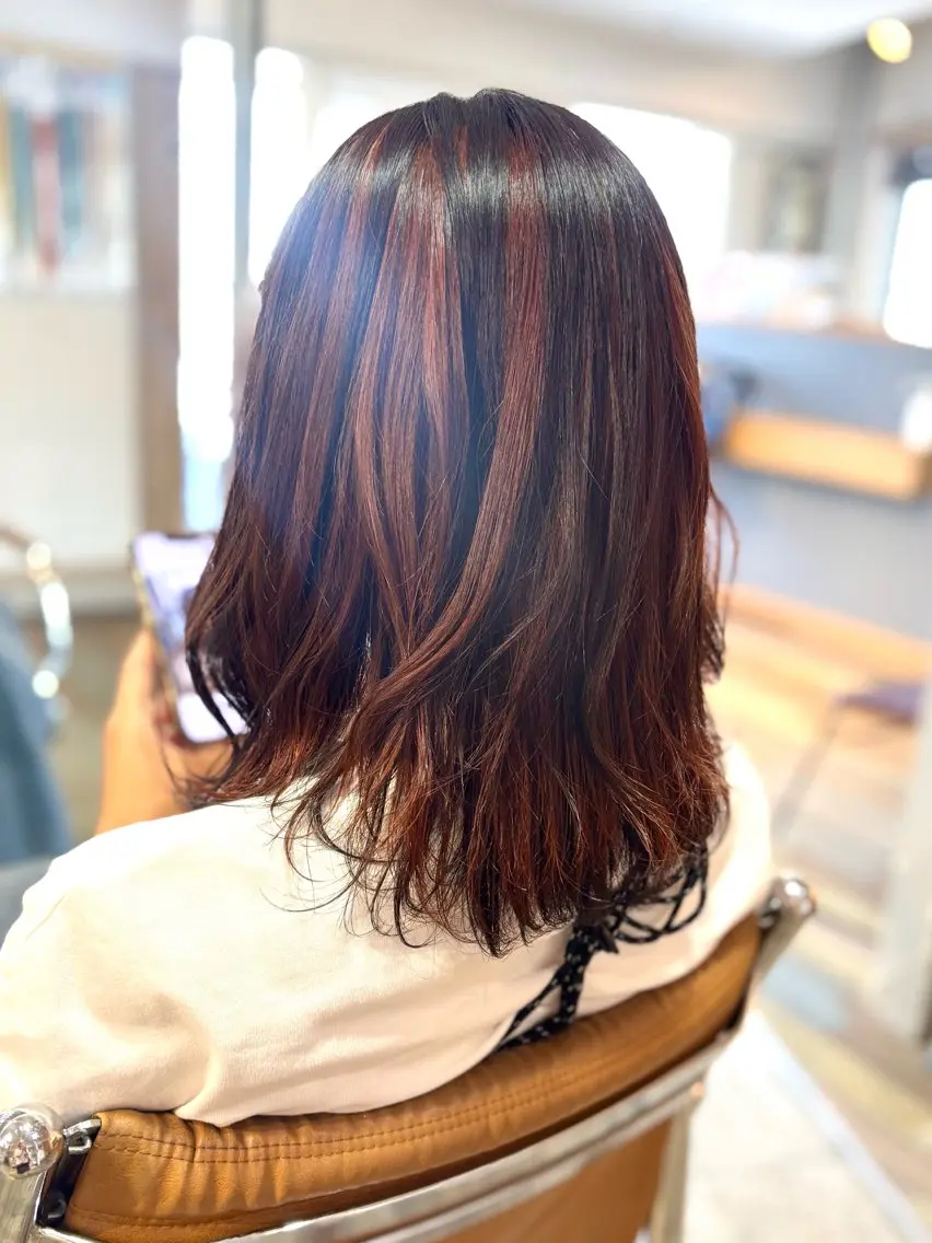 ミディアム カラー ヘアカラー トリートメント 髪質改善/ヘアケア coiiはしもとはなのヘアスタイル