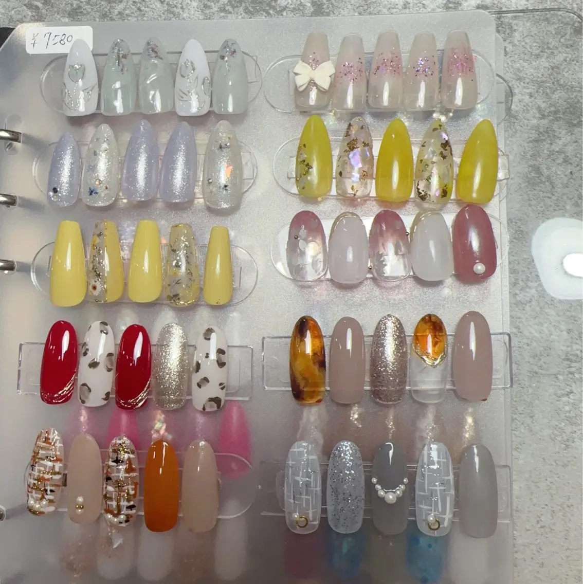 ネイル Nana nail 8:00~22:00のネイルデザイン