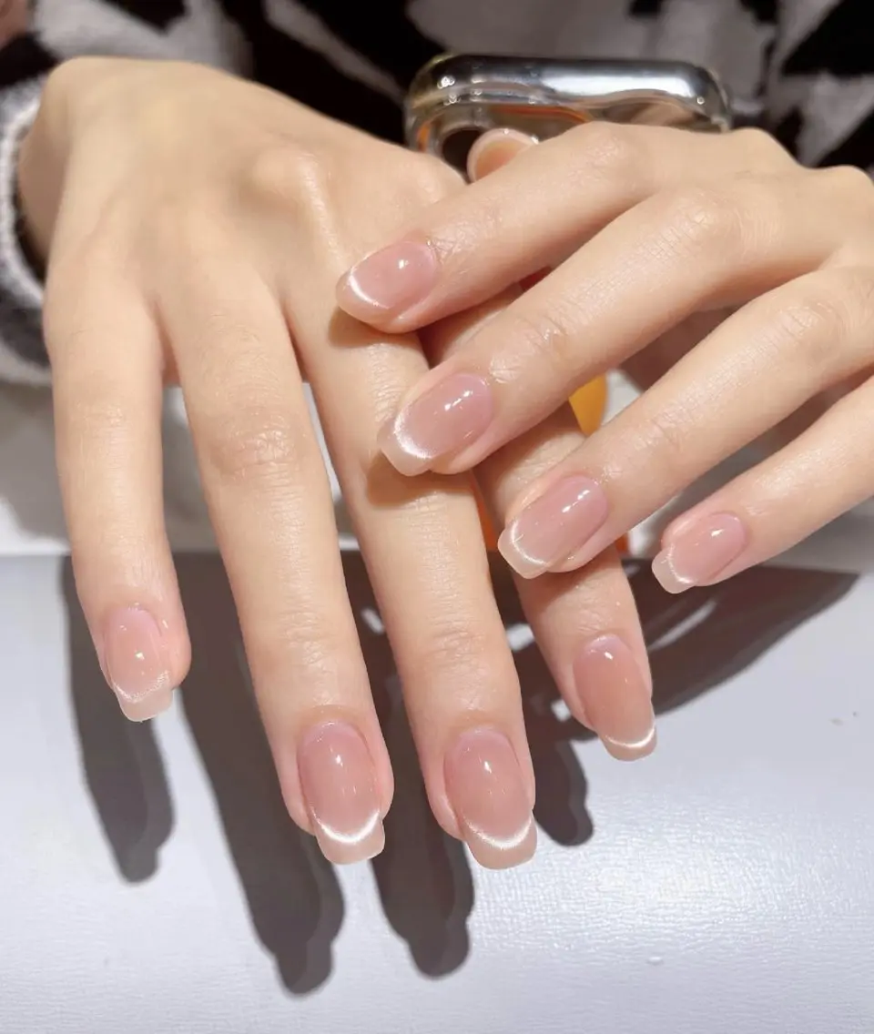 ネイル ハンドネイル Trend Nail シロのネイルデザイン
