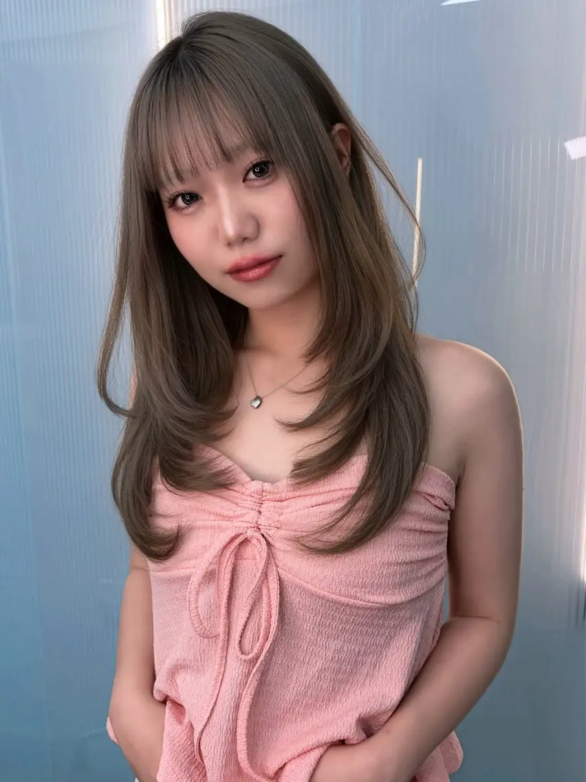 ロング カラー 透明感カラー オリーブカラー くびれヘア 顔周りカット 韓国風ヘア カット ヘアカラー saya🍀/透明感 カラー/ヘアセットのヘアスタイル