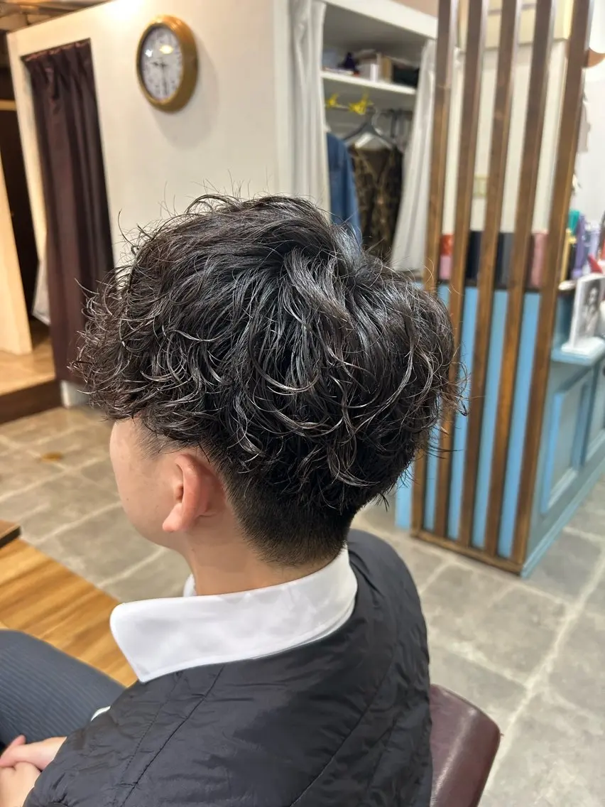 ショート パーマ メンズ 波巻きパーマ カット パーマ メンズパーマ 髪質改善☆有馬のヘアスタイル