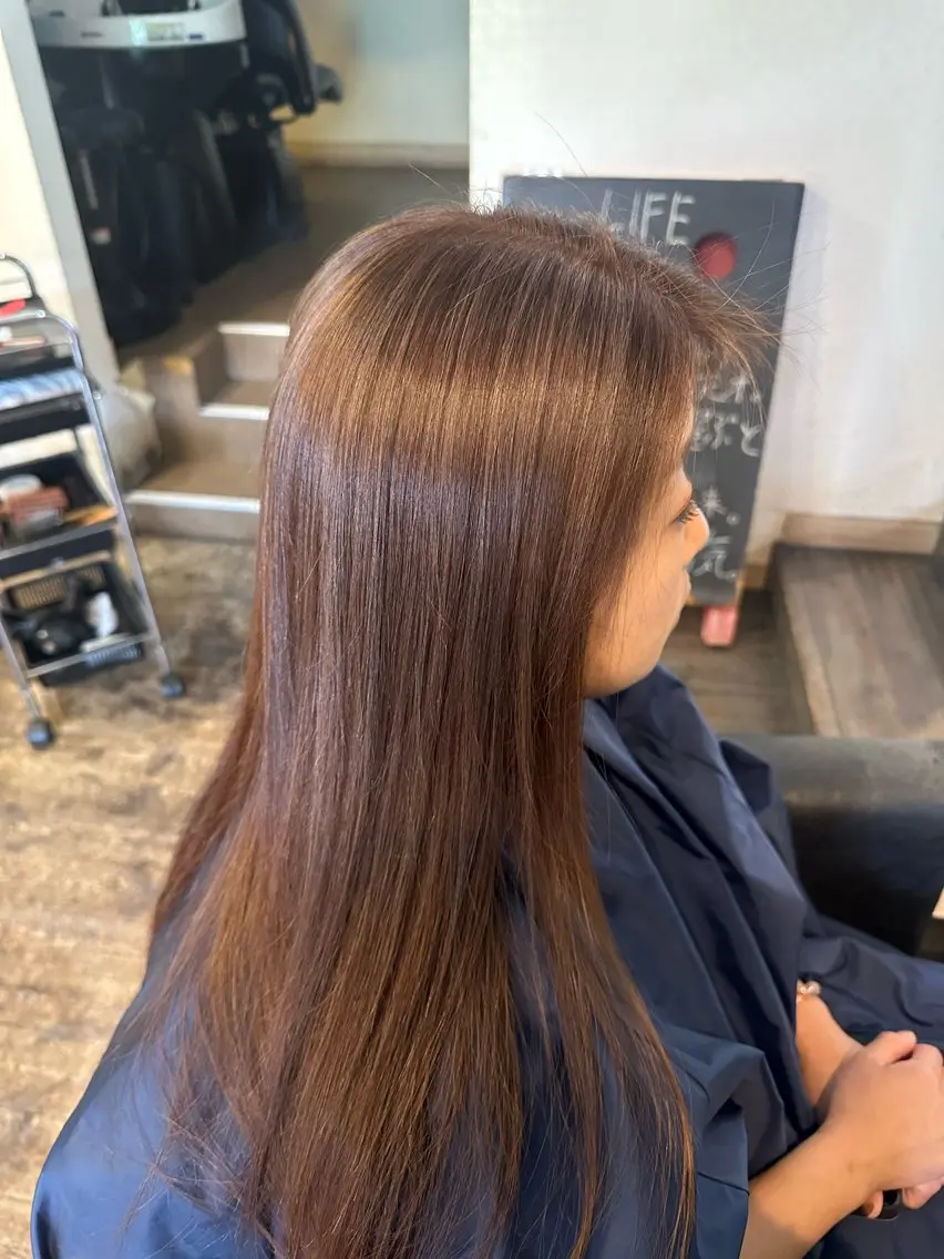 ロング カラー ハイライトカラー ハイライト ヘアカラー 安達 望のヘアスタイル