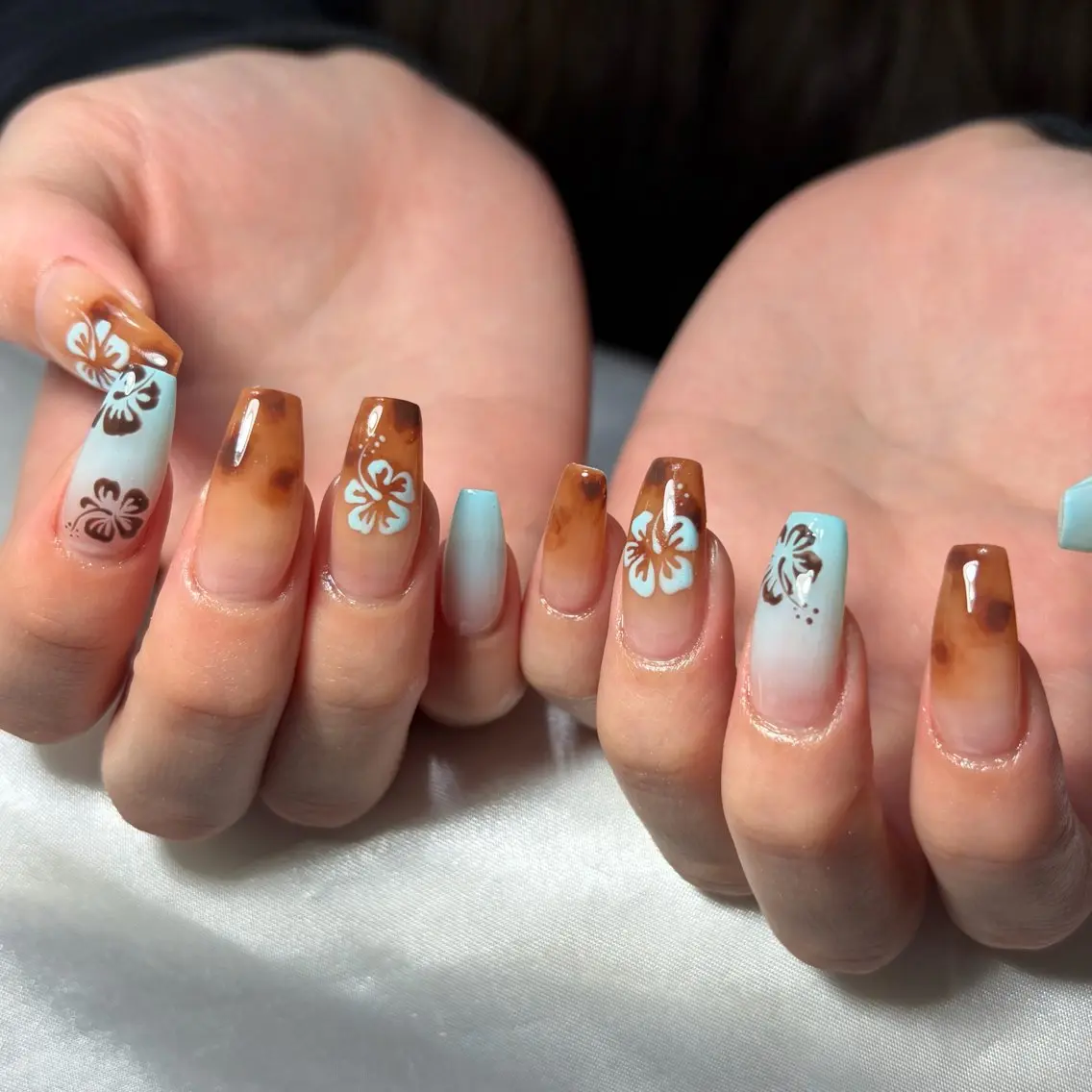 ネイル ハンドネイル nailroom‪ sb‪‪𓈒𓂂𓏸のネイルデザイン