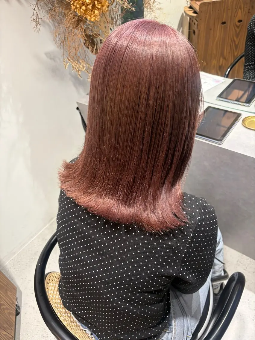 ミディアム 🧸秋田 百菜🧸のヘアスタイル