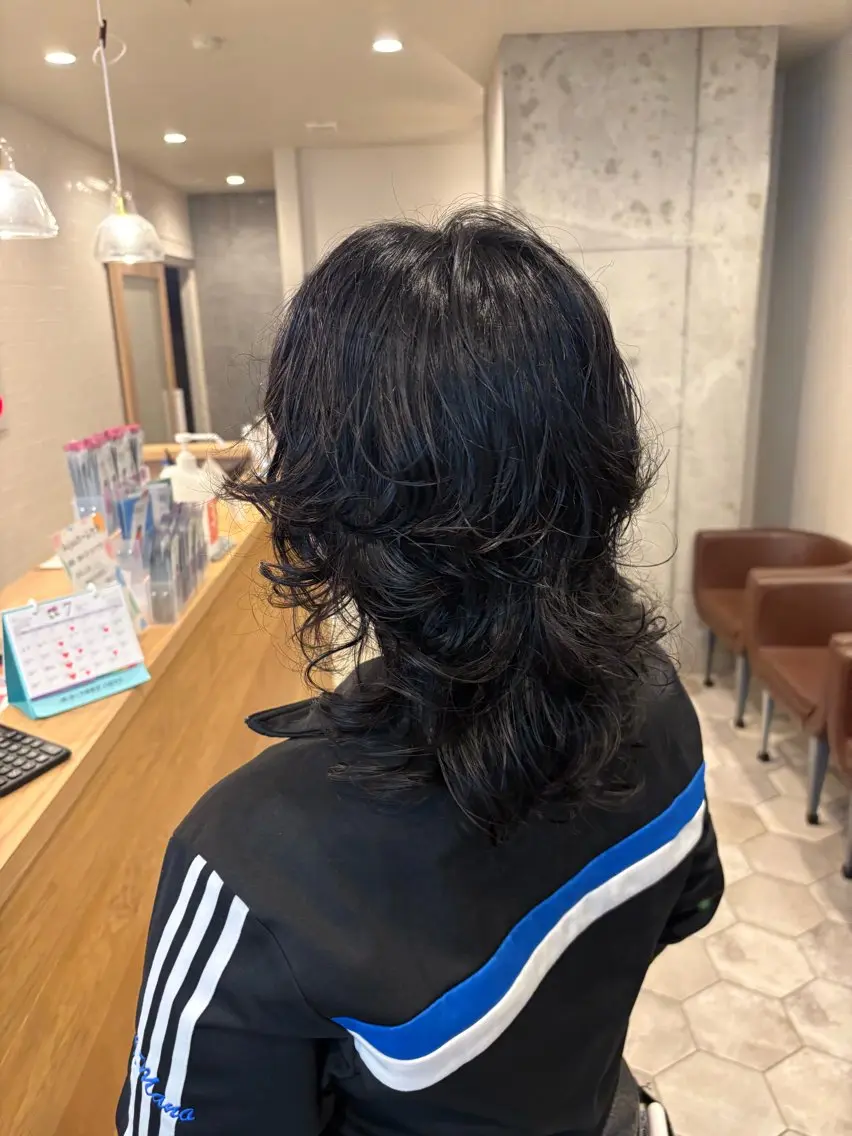 【7月16日19時​〜​限定✨】レディースカット➕パーマ ✂️※トリートメント付きの写真