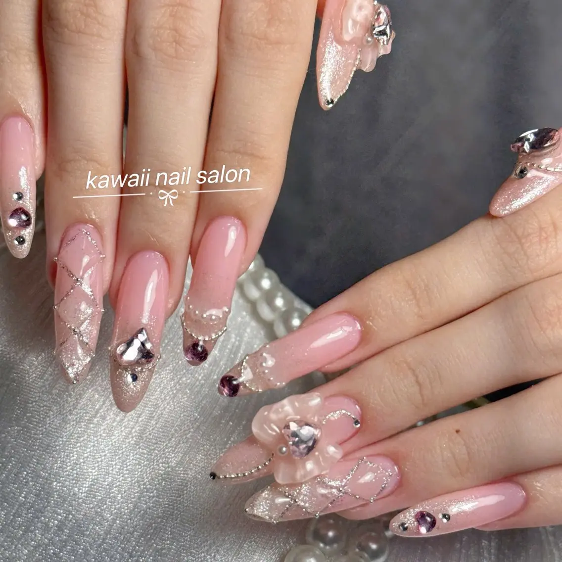 ネイル ドット フレンチネイル 韓国ネイル マグネットネイル オフィスネイル Kawaii Nail Salonのネイルデザイン