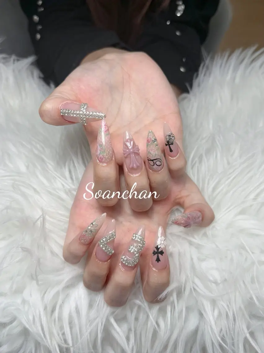 ネイル アートネイル ジェルネイル マグネットネイル ニュアンスネイル シンプルネイル ハンドネイル Ryu Nail NekoChanのネイルデザイン
