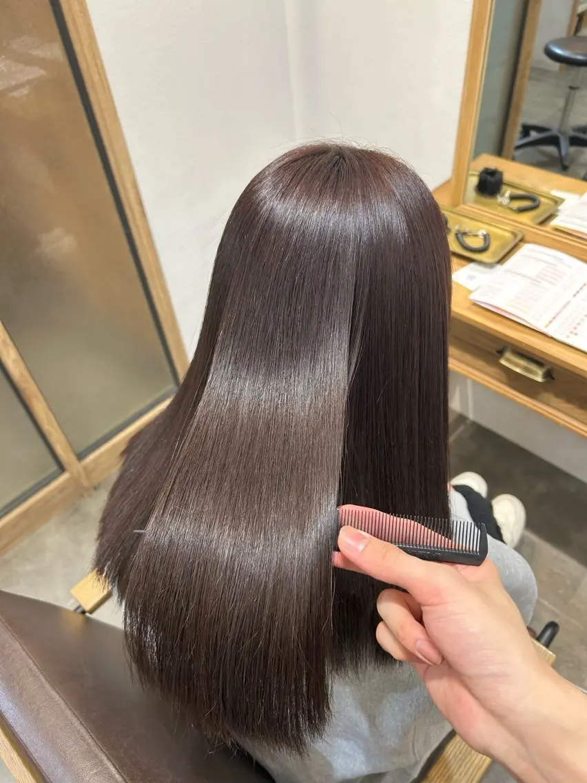 セミロング カラー ヘアカラー トリートメント ︎☀️はるき︎︎☁️ ショートモデル募集のヘアスタイル