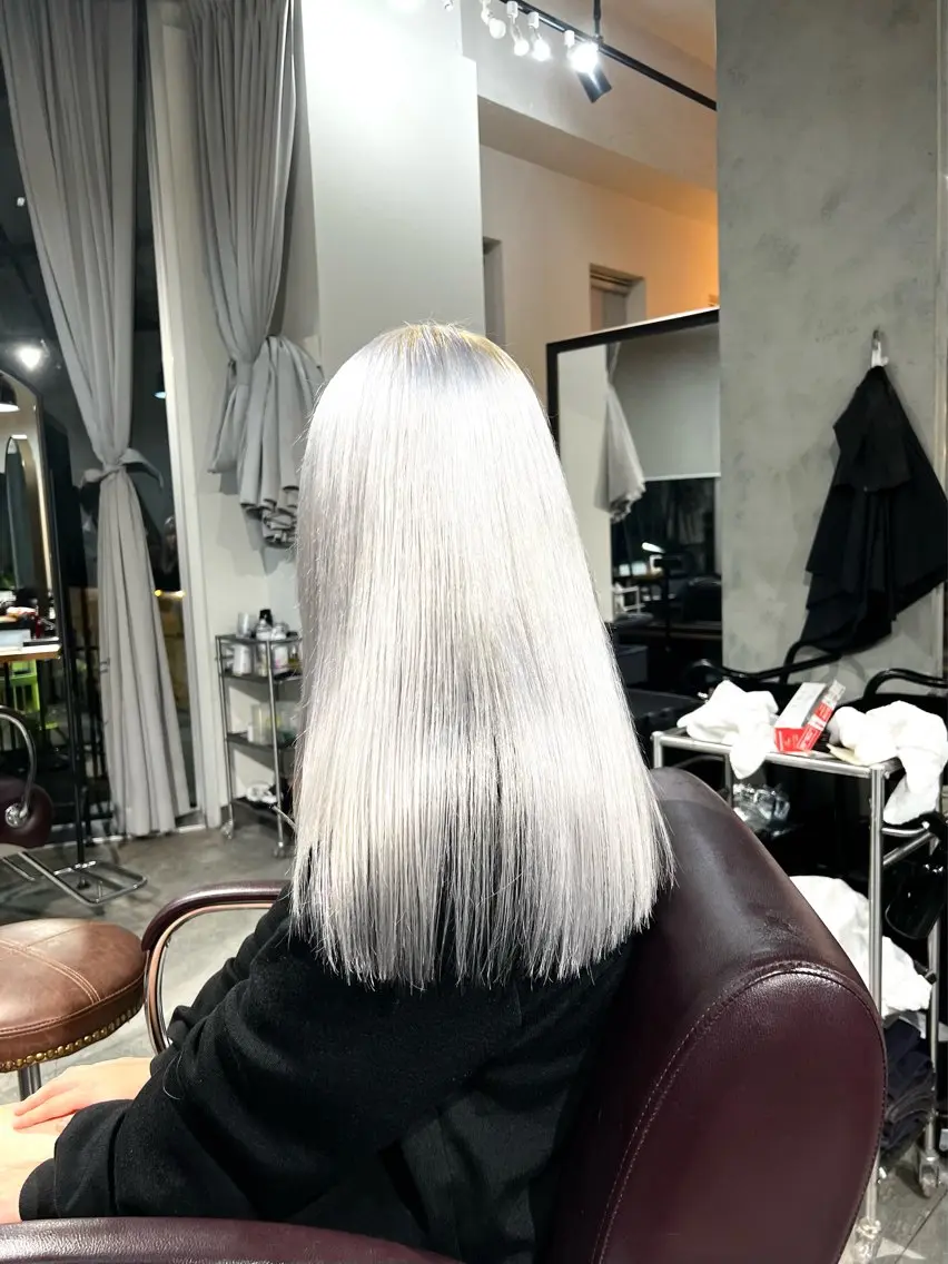ロング カラー ヘアアレンジ ヘアカラー トリートメント ヘアセット 🌈インナーカラー ‘ショウマ’🌈のヘアスタイル