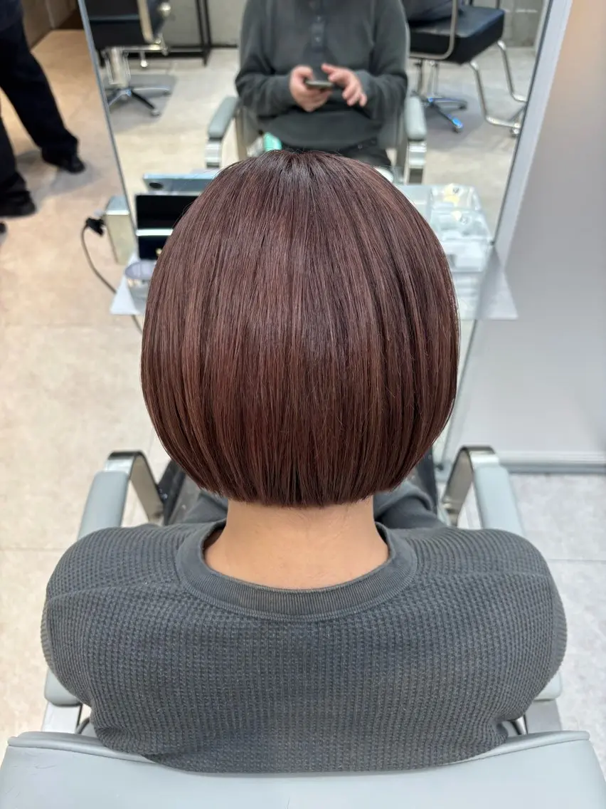 ショート カラー ブリーチ グレージュ ピンクカラー ボブ ヒマワリ🌻/ ワンホン×艶髪特化のヘアスタイル