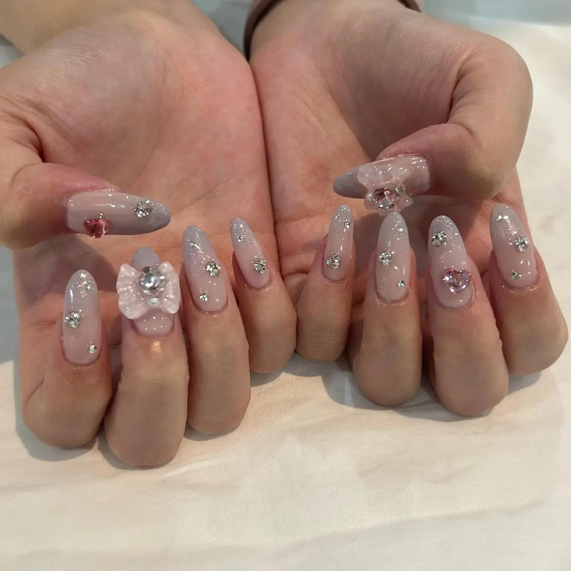 ネイル ハンドネイル . Natsumiのネイルデザイン